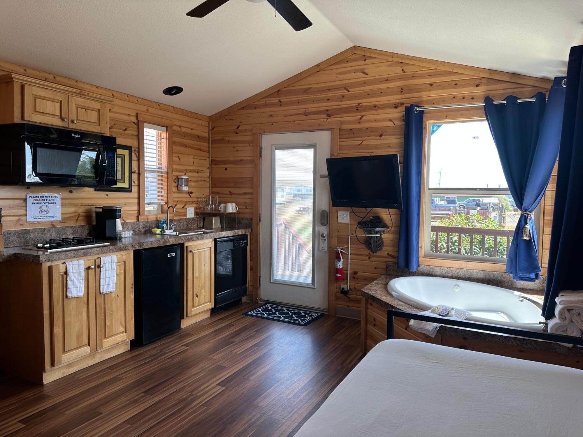 Westport Inn Cabins エクステリア 写真