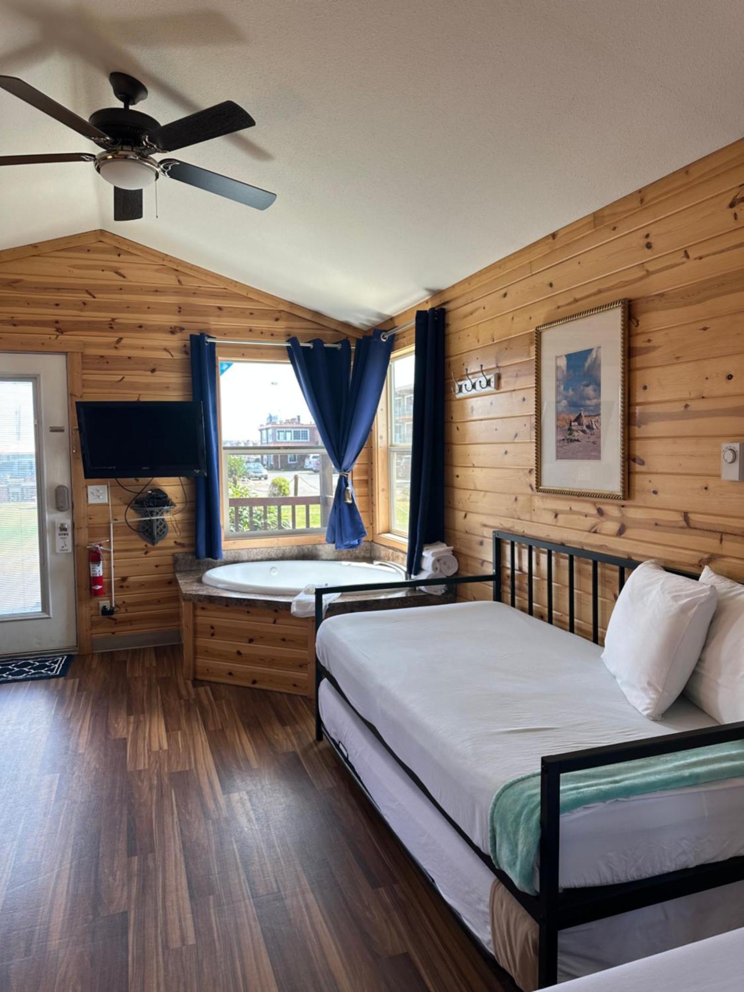 Westport Inn Cabins エクステリア 写真