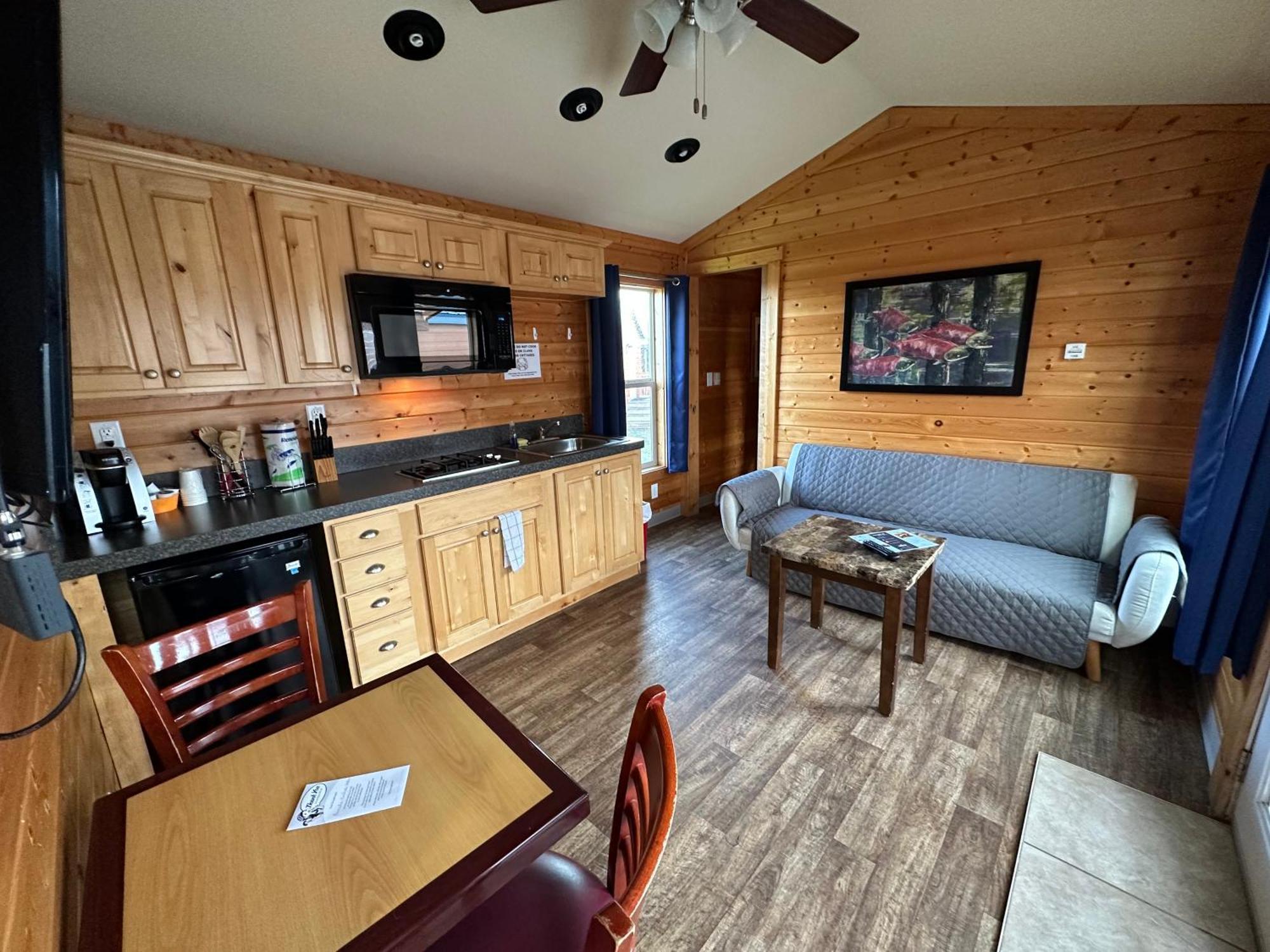 Westport Inn Cabins エクステリア 写真